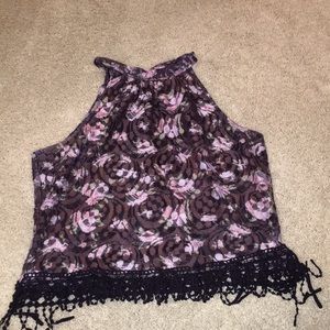 Medium size lace crop too